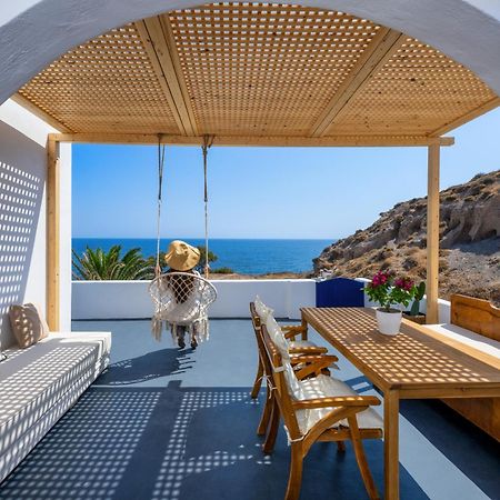 Peaceful Seafront Retreat In Santorini -Sonus Mare Beach Houses Vúrvulosz Kültér fotó