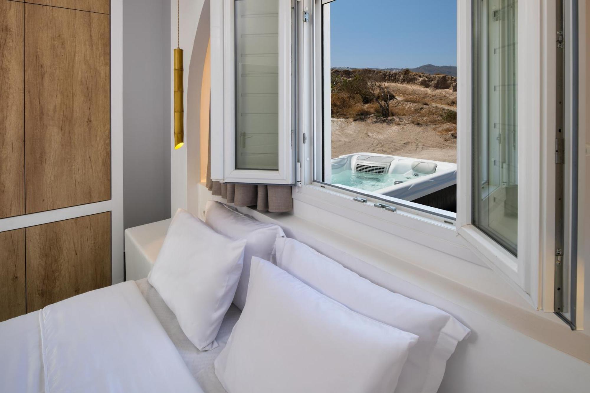 Peaceful Seafront Retreat In Santorini -Sonus Mare Beach Houses Vúrvulosz Kültér fotó