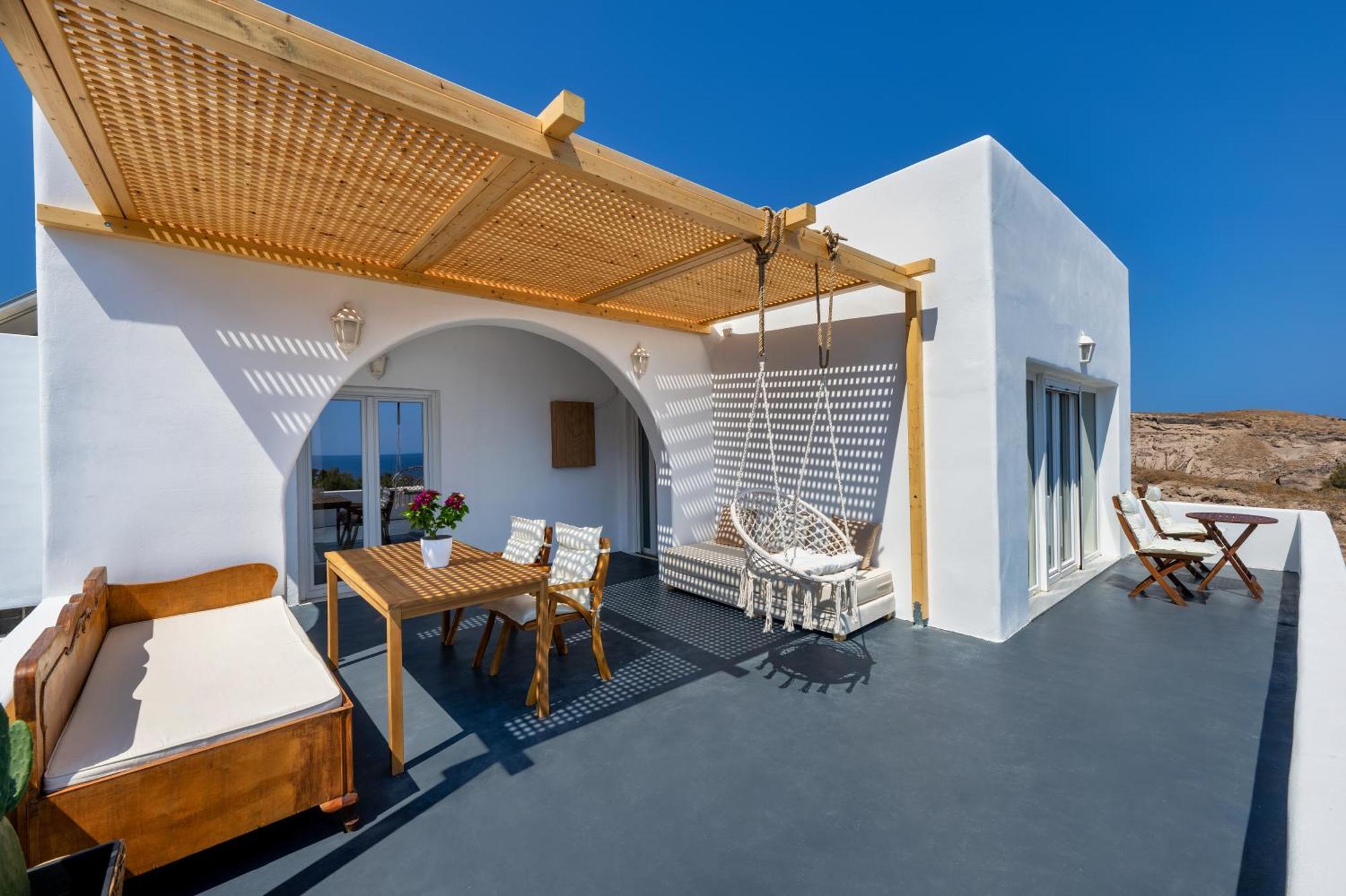 Peaceful Seafront Retreat In Santorini -Sonus Mare Beach Houses Vúrvulosz Kültér fotó